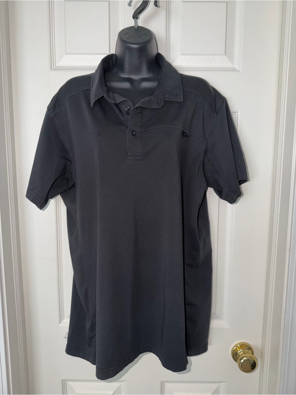 ARC'TERYX CAPTIVE BLACK POLO SHIRT - MEN'S
